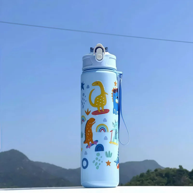 750ml Dinosaur Kids Water Bottle with Silicone Straw – Leakproof Plastic Sippy Cup for Summer