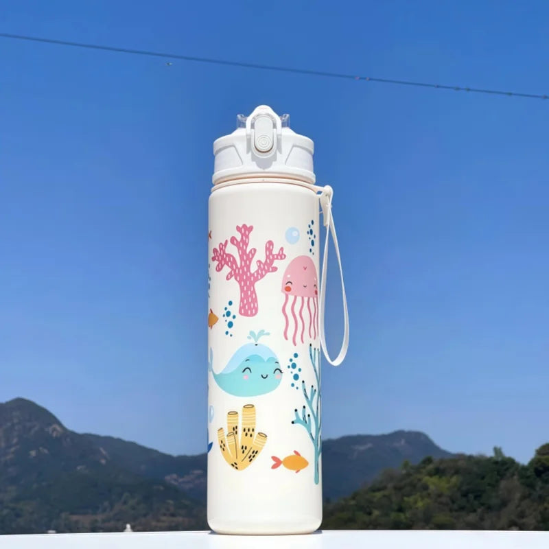 750ml Dinosaur Kids Water Bottle with Silicone Straw – Leakproof Plastic Sippy Cup for Summer