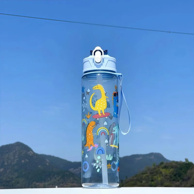 750ml Dinosaur Kids Water Bottle with Silicone Straw – Leakproof Plastic Sippy Cup for Summer