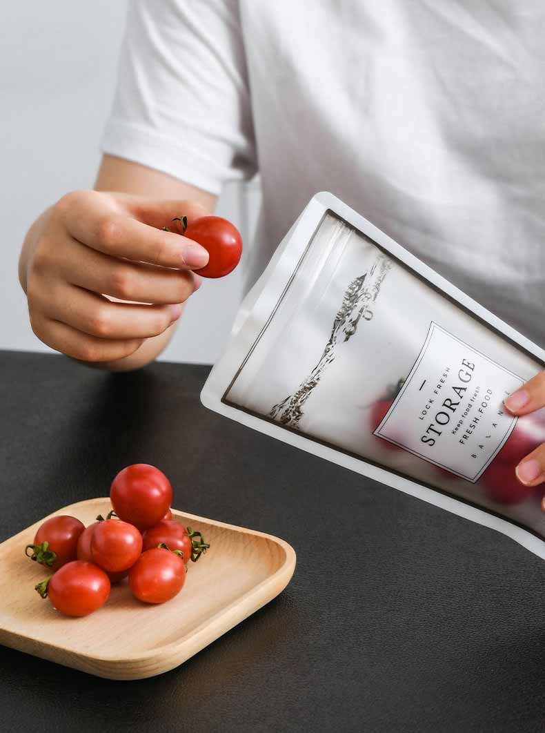 4 Pack 300ml Freezer Bags, Reusable Cup-Shaped Food Storage Bags | Zero Waste Silicone Snack Bags - goosavvy.com