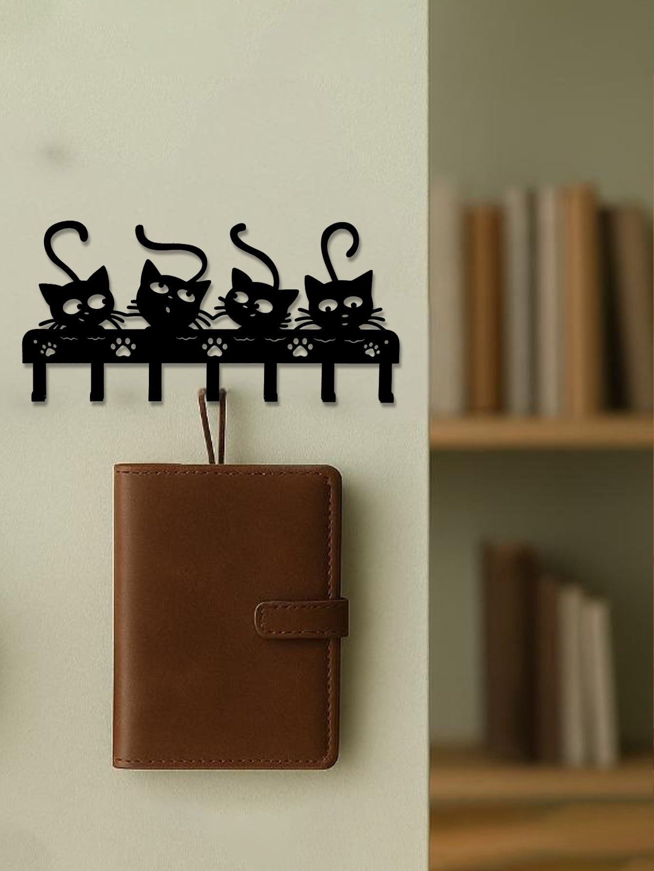 1pc Decorative Black Cats Key Holder Rack – 7 Hooks for Entryway, Coats, or Towels - goosavvy.com