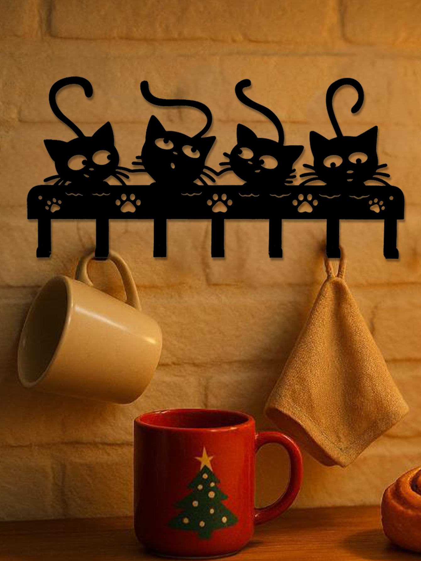 1pc Decorative Black Cats Key Holder Rack – 7 Hooks for Entryway, Coats, or Towels