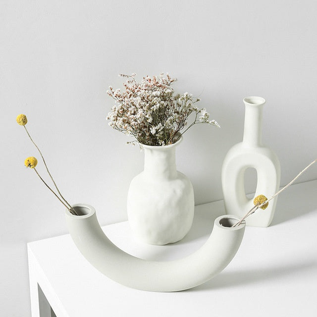 Nordic-Style Ceramic Decorative Vase for Home and Garden | Minimalist Centerpiece | Vase for Ornaments