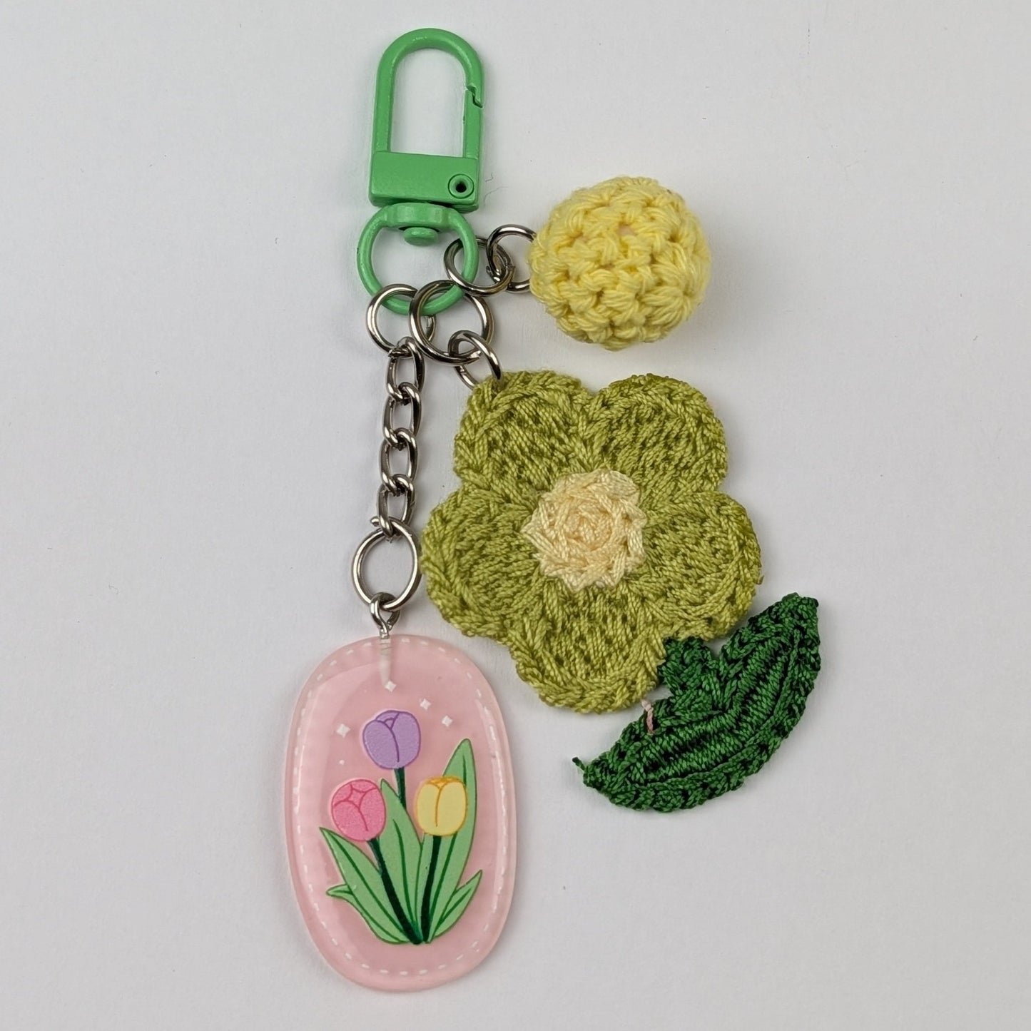 Handmade Crochet Flower Keychain with Resin Floral Tag – Boho Bag Charm & Key Accessory - goosavvy.com