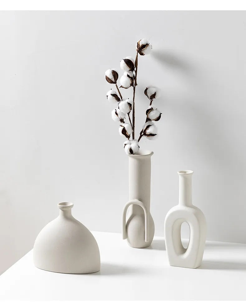 Nordic-Style Ceramic Decorative Vase for Home and Garden | Minimalist Centerpiece | Vase for Ornaments