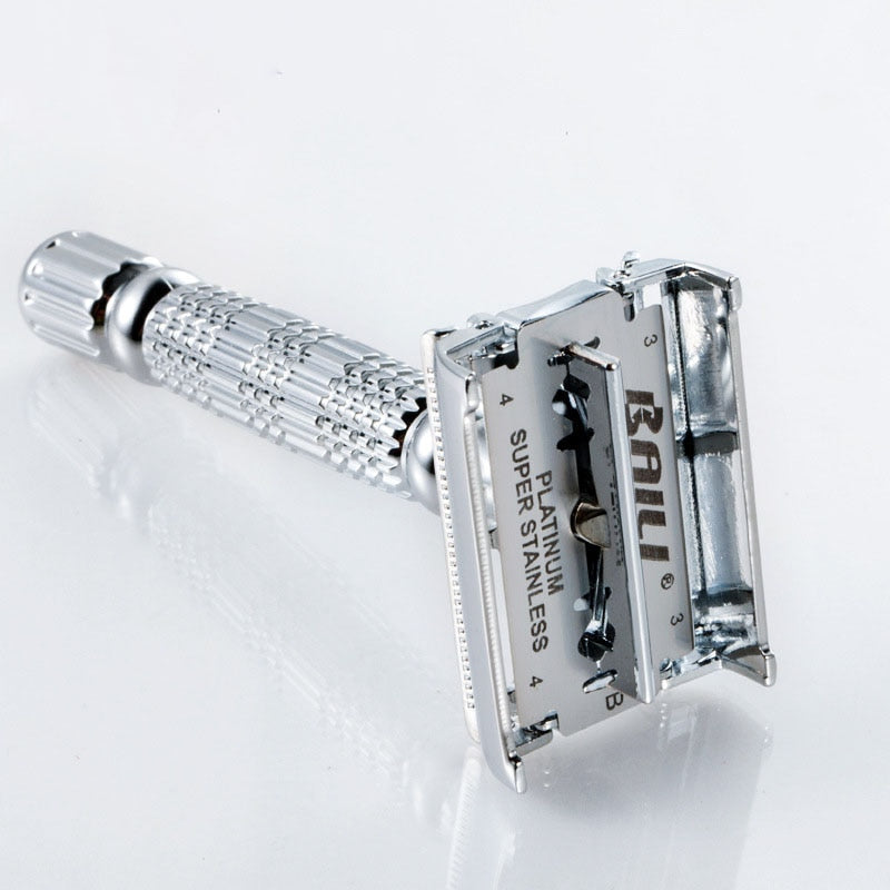 Image for reusable stainless steel safety razor for men showing how to place the steel blade inside the blade holder.